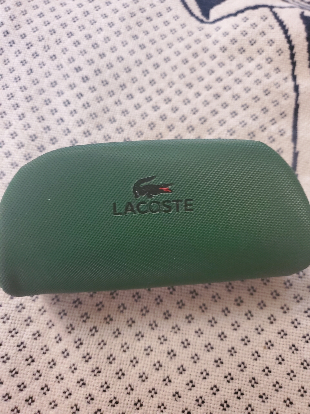 Lacoste Men's Green Sunglasses Case
